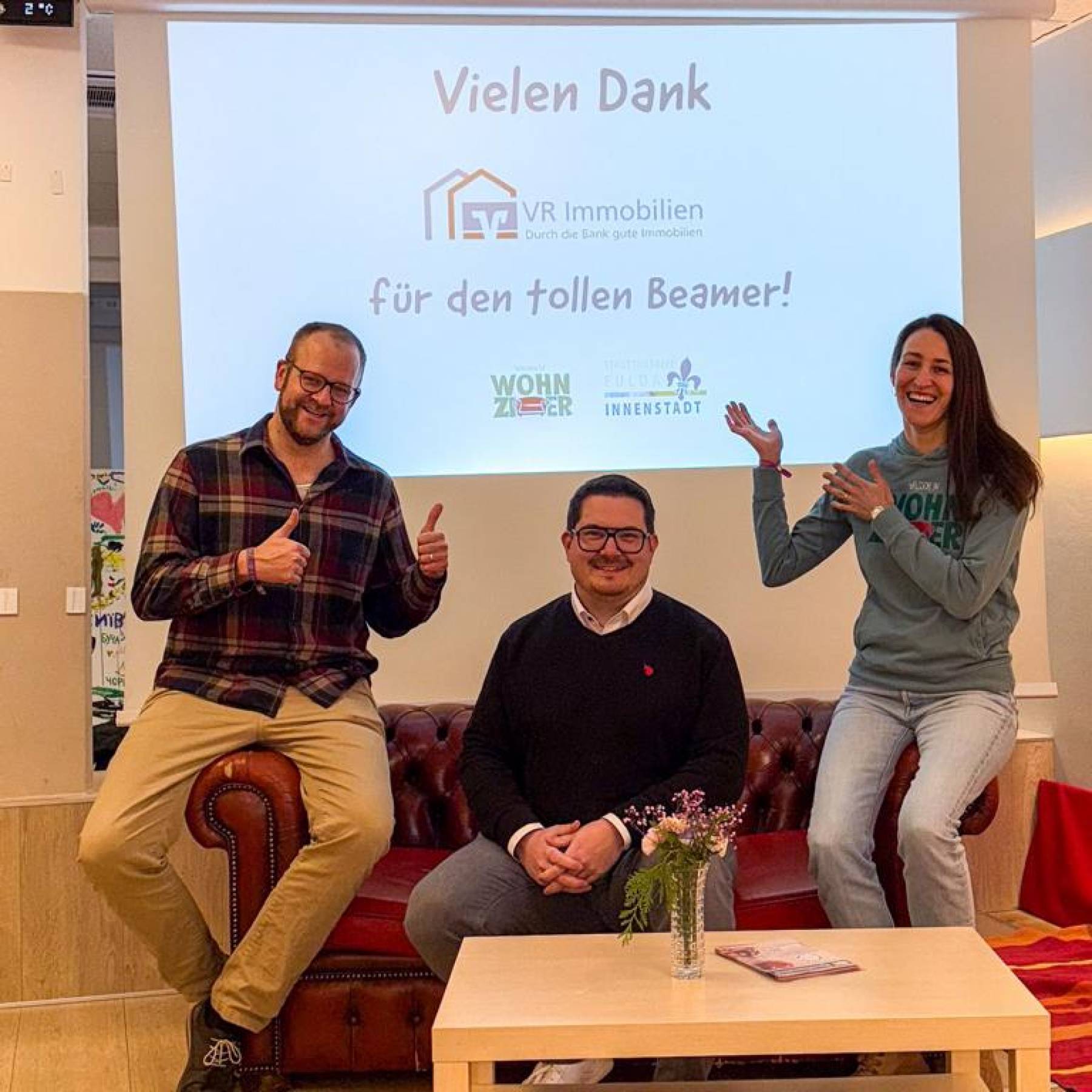 Vielen Dank für den tollen Beamer, liebe VR-Immobilien